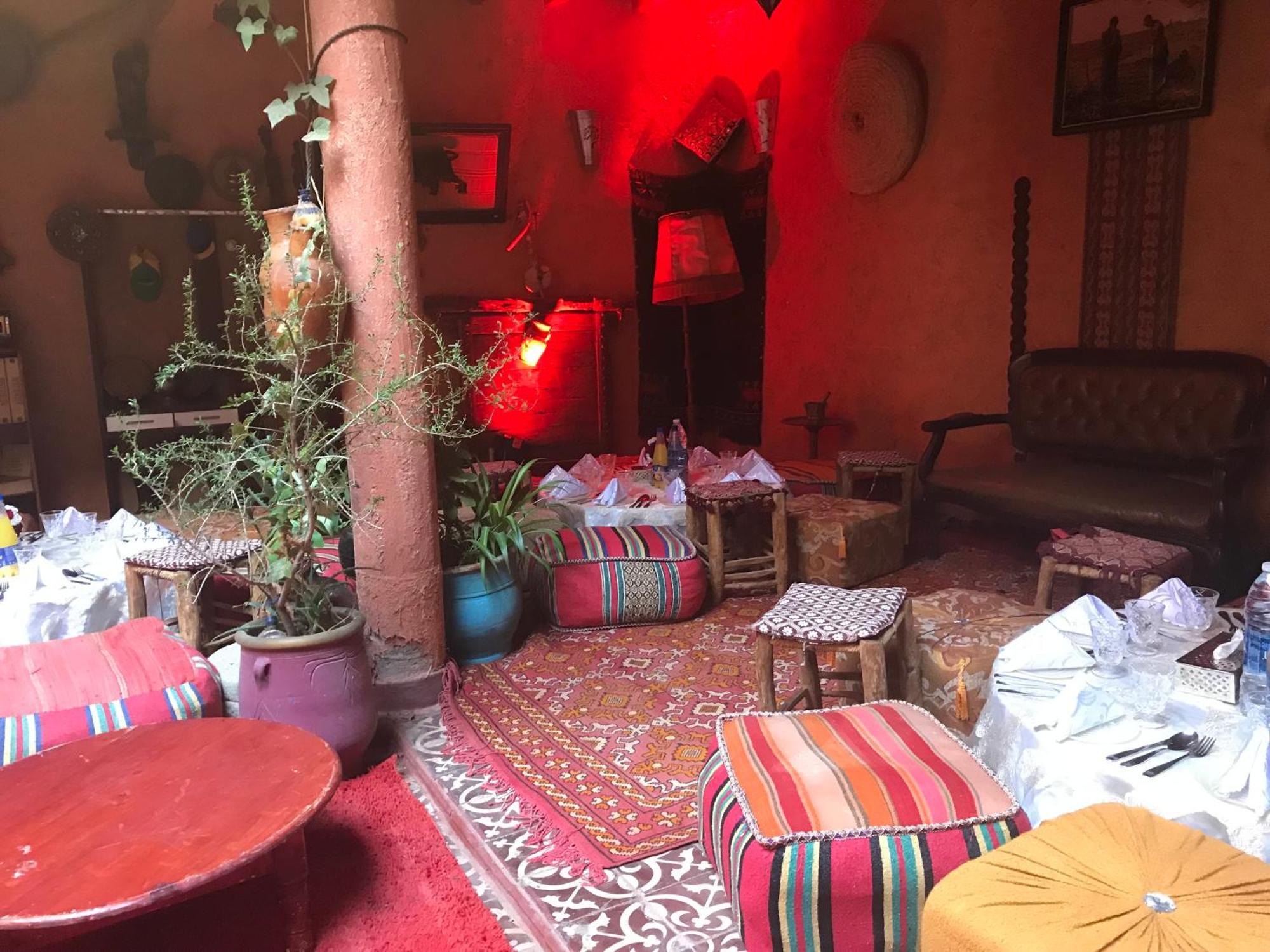 Asrir Cultural Space 티즈니트 외부 사진